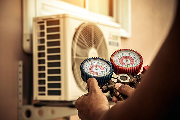 Professional Ductwork Repair technician working in Rush, CO